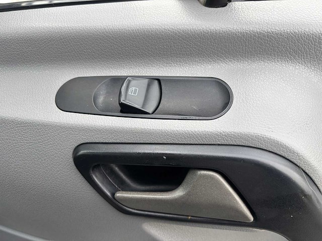 Mercedes-benz - sprinter - 211 2.2 cdi 366 hd - bus - afbeelding 13 van  26