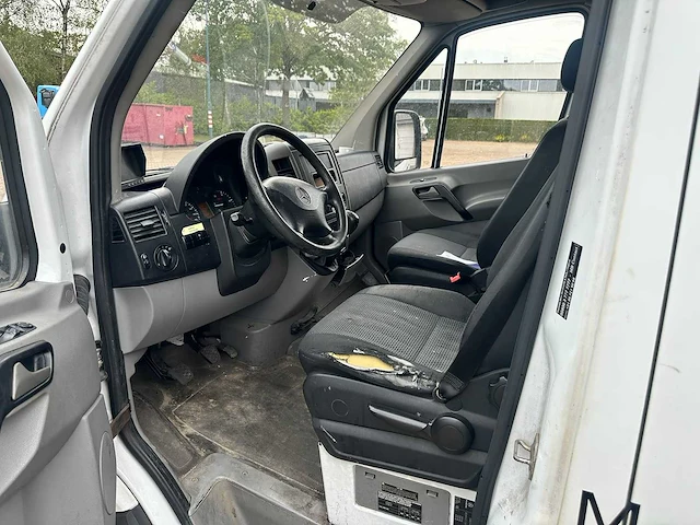 Mercedes-benz - sprinter - 310 2.2 cdi 325 hd - bedrijfswagen - afbeelding 3 van  13