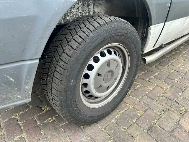 Mercedes-benz - sprinter - 310 2.2 cdi 325 hd - bedrijfswagen - afbeelding 12 van  13