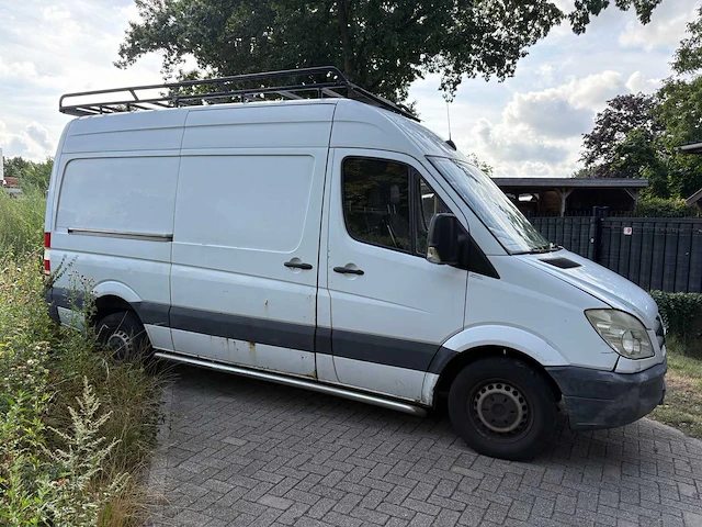 Mercedes-benz - sprinter - 311 2.2 cdi 366 dc - bedrijfswagen - afbeelding 21 van  26