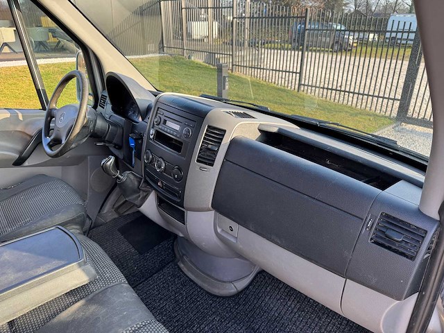 Mercedes-benz - sprinter - 311 2.2 cdi 366 ehd - 9-vgh-35 - 2010 - afbeelding 15 van  28