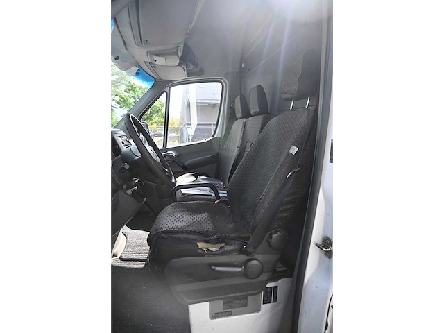 Mercedes-benz - sprinter - 311 2.2 cdi 366 hddc - bedrijfswagen - afbeelding 9 van  23