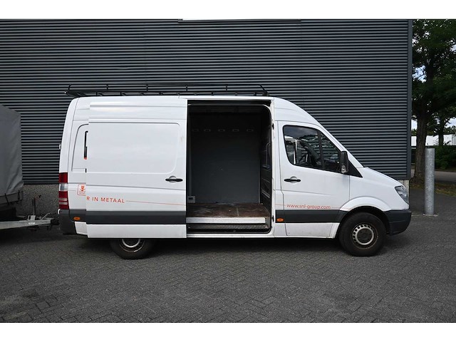 Mercedes-benz - sprinter - 311 2.2 cdi 366 hddc - bedrijfswagen - afbeelding 4 van  4