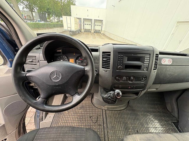 Mercedes-benz - sprinter - 313 2.2 cdi 366 - bedrijfswagen - afbeelding 4 van  17