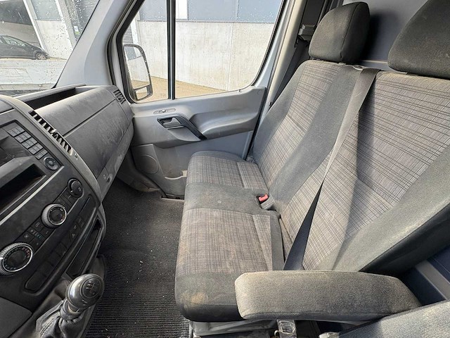 Mercedes-benz - sprinter - 313 2.2 cdi 366 dc - bedrijfswagen - afbeelding 13 van  22