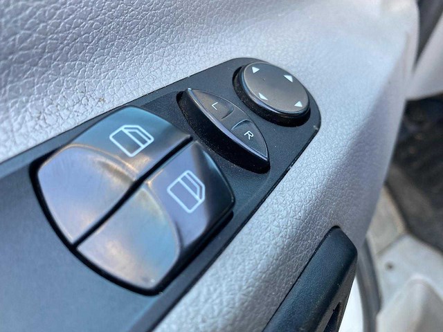 Mercedes-benz - sprinter - 313 2.2 cdi 432 hd - vr-663-f - afbeelding 16 van  19