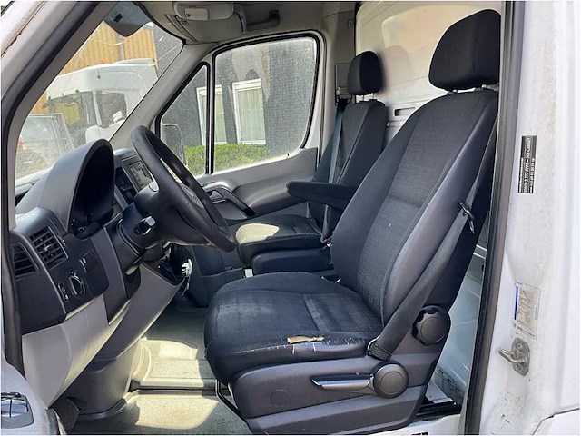Mercedes-benz - sprinter - 316 2.2 cdi 432 hd - met op afstand bestuurbare laadklep - bedrijfswagen - afbeelding 6 van  8