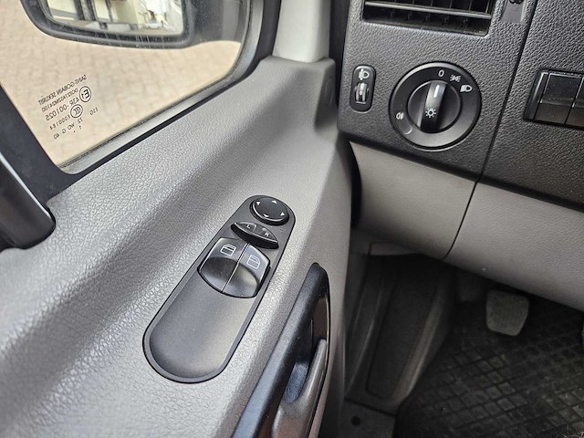 Mercedes-benz - sprinter - 513 2.2 cdi 366 hddc - 7-vtt-98 - afbeelding 13 van  13
