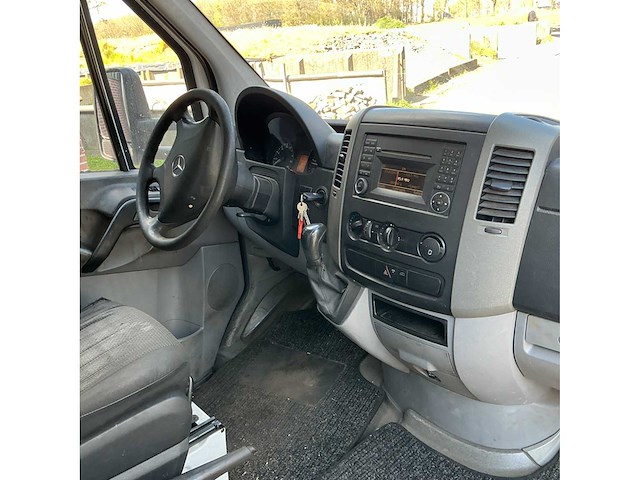 Mercedes-benz - sprinter - 516 2.2 cdi 366 dc - bedrijfswagen - afbeelding 5 van  18