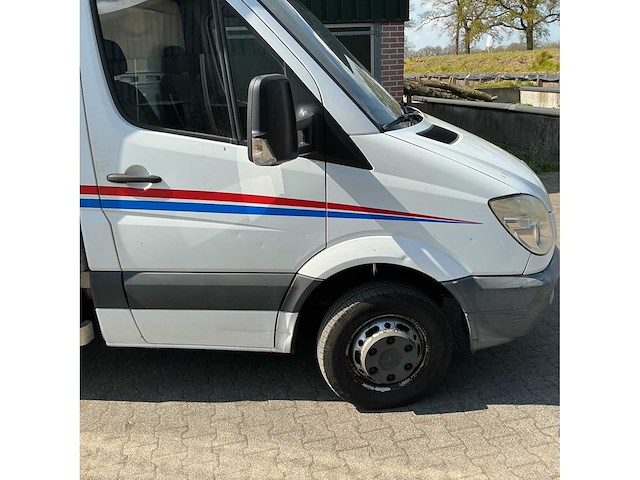 Mercedes-benz - sprinter - 516 2.2 cdi 366 dc - bedrijfswagen - afbeelding 3 van  17