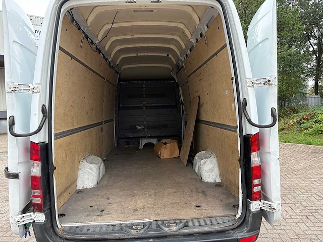 Mercedes-benz - sprinter - 516 2.2 cdi 432l hd - v-685-vv - afbeelding 2 van  10
