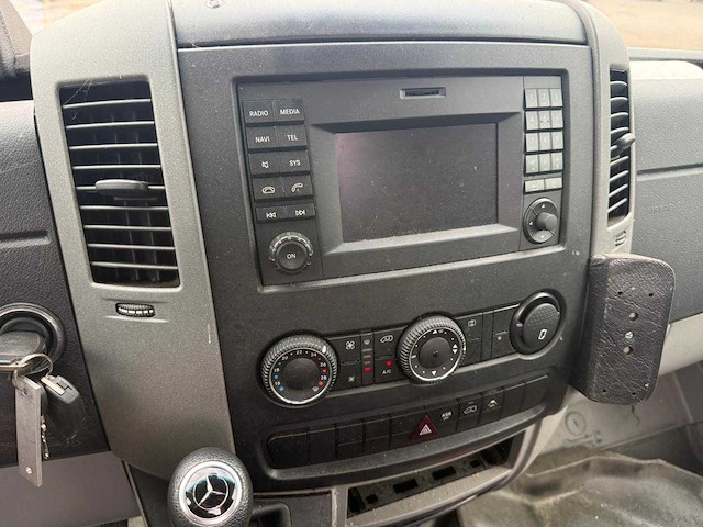 Mercedes benz - sprinter - 519 cdi - bedrijfswagen - afbeelding 7 van  21