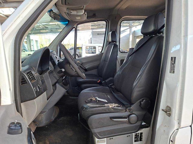 Mercedes-benz - sprinter - automaat - 210 2.2 cdi 325 dc - 2011 - afbeelding 11 van  13