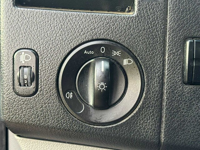 Mercedes-benz - sprinter - camper - automaat - 311 2.2 cdi 432 hd - 71-glb-8 - afbeelding 10 van  42