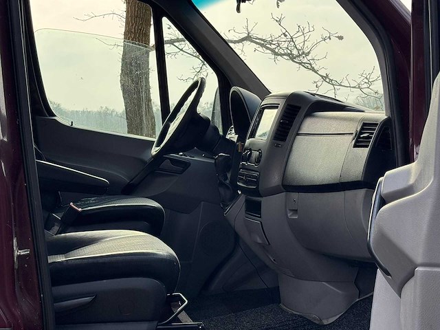Mercedes-benz - sprinter - camper - automaat - 311 2.2 cdi 432 hd - 71-glb-8 - afbeelding 17 van  42