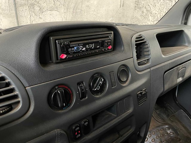Mercedes benz - sprinter 208 cdi 2.2 300 orig - van - afbeelding 27 van  29