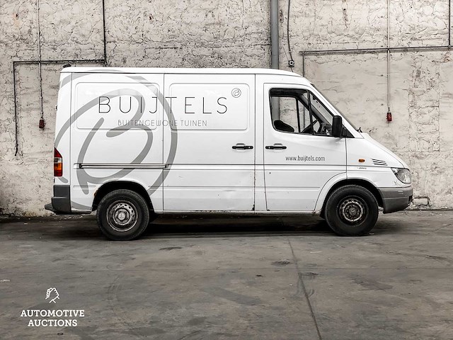 Mercedes benz - sprinter 208 cdi 2.2 300 orig - van - afbeelding 3 van  29