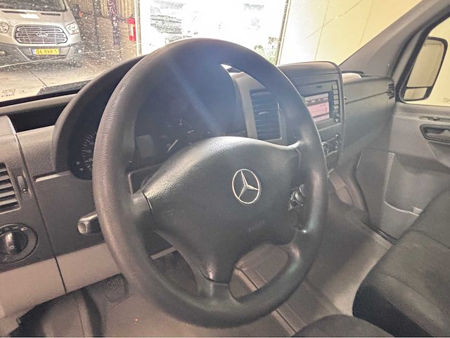 Mercedes-benz - sprinter 216 2.2 cdi 366 hddc - bedrijfswagen - 2013 - afbeelding 8 van  35