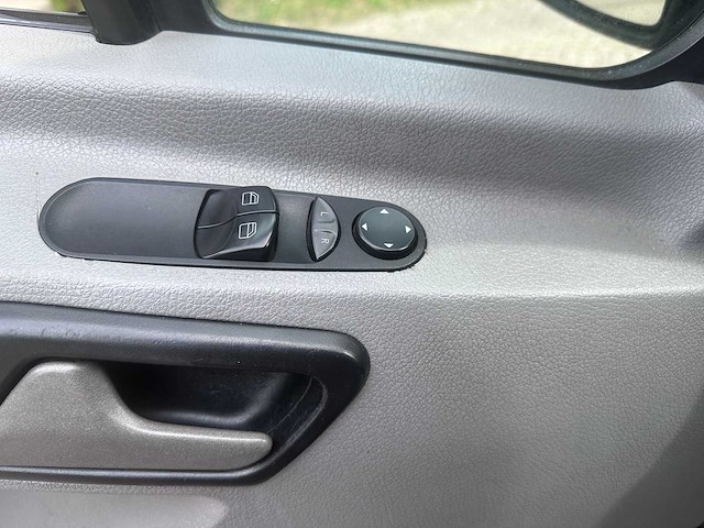 Mercedes-benz - sprinter tijhof oprijwagen - 519 3.0 cdi automaat 432 - 9-vpp-54 - afbeelding 2 van  10