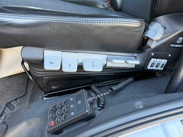 Mercedes-benz - tijhof autotransporter - atego 1223 - vrachtwagen - 2007 - afbeelding 5 van  31