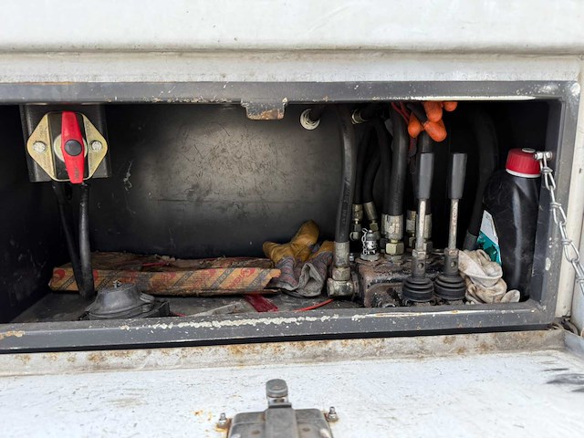 Mercedes-benz - tijhof autotransporter - atego 1223 - vrachtwagen - 2007 - afbeelding 16 van  31