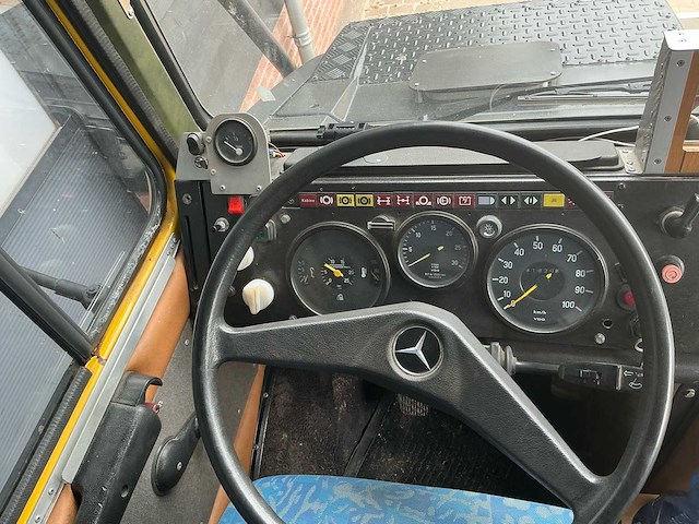 Mercedes benz - unimog - u1300l - overland camper - afbeelding 36 van  103