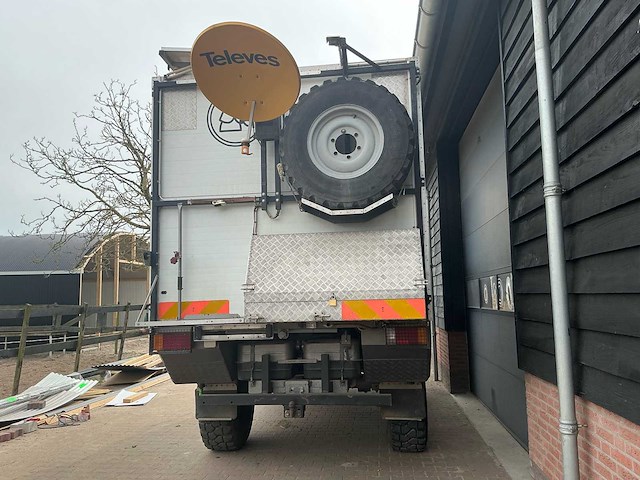Mercedes benz - unimog - u1300l - overland camper - afbeelding 7 van  103