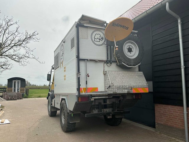 Mercedes benz - unimog - u1300l - overland camper - afbeelding 8 van  103