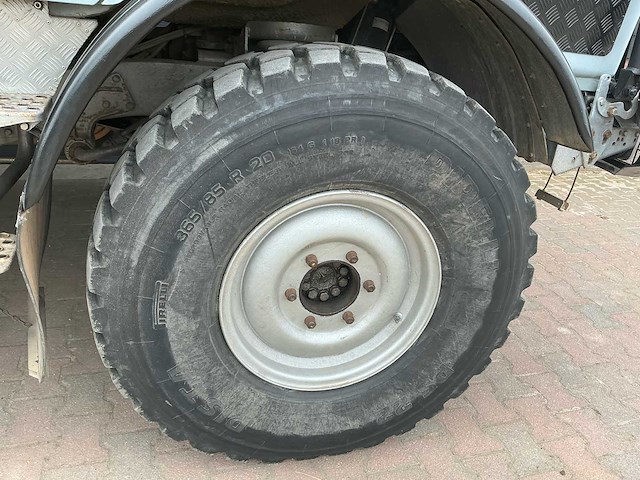 Mercedes benz - unimog - u1300l - overland camper - afbeelding 45 van  103
