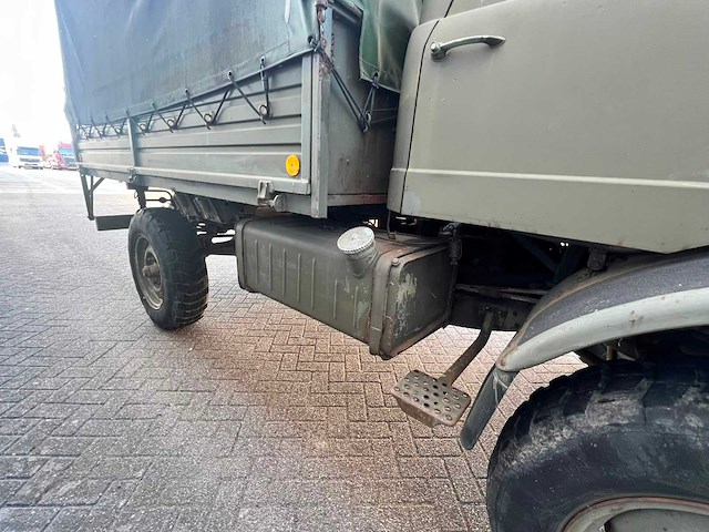 Mercedes benz - unimog 404 - vrachtwagen - afbeelding 10 van  21