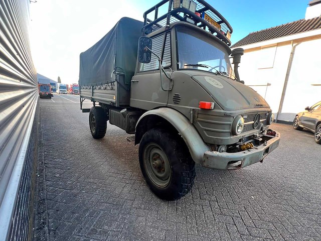 Mercedes benz - unimog 404 - vrachtwagen - afbeelding 20 van  21