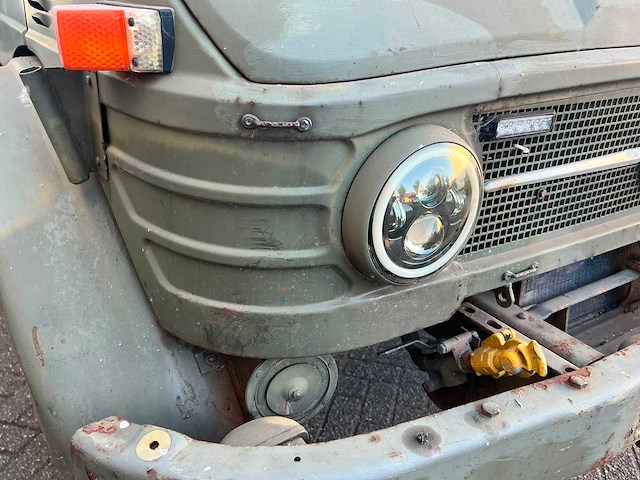 Mercedes benz - unimog 404 - vrachtwagen - afbeelding 21 van  21