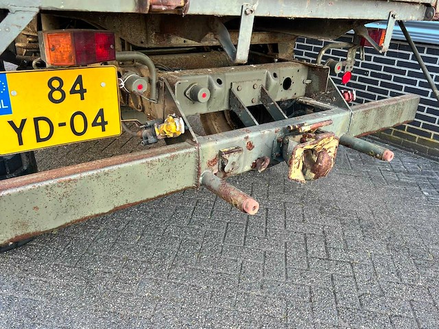 Mercedes benz - unimog 404 - vrachtwagen - afbeelding 9 van  21