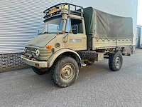 Mercedes benz - unimog 404 - vrachtwagen