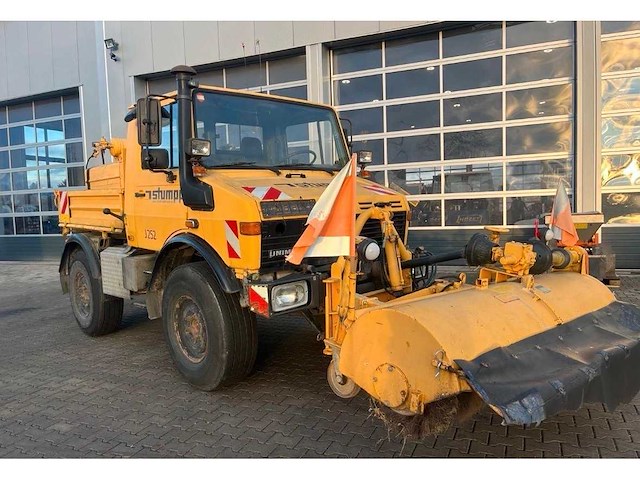Mercedes benz - unimog 426 1400 - vrachtwagen - afbeelding 1 van  3