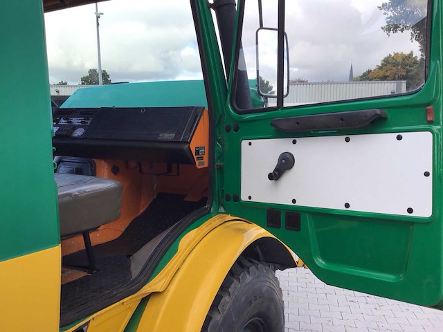 Mercedes-benz - unimog u 1300 l - forest truck - afbeelding 9 van  31