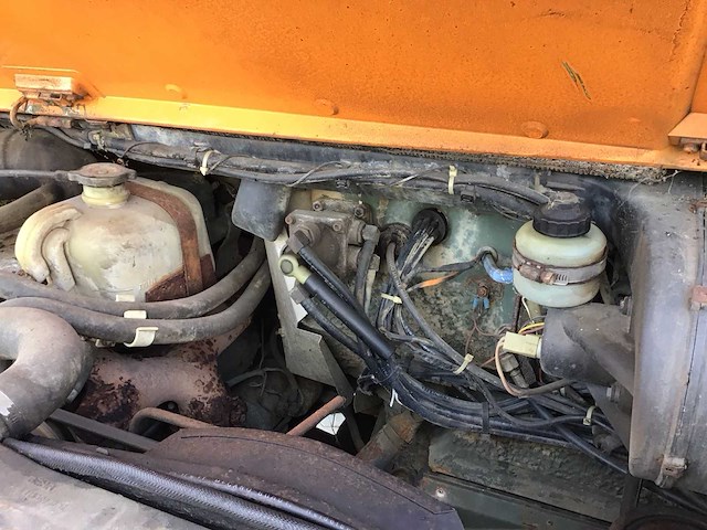 Mercedes-benz - unimog u 1300 l - forest truck - afbeelding 14 van  31