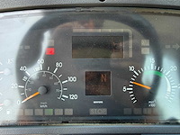 Mercedes benz - unimog u300 - vrachtwagen - afbeelding 11 van  21