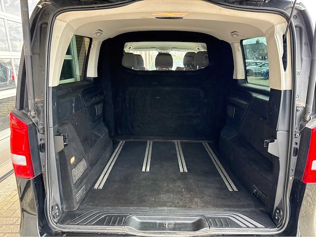 Mercedes-benz - v-klasse - 220 cdi lang dc av. - bedrijfswagen - 2015 - afbeelding 4 van  29