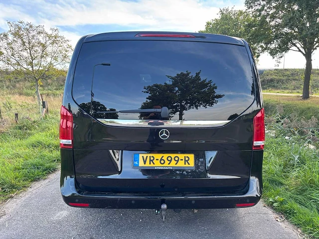 Mercedes-benz - v-klasse - 250d l.dc.a.ed. - nl - nap - burmester - 360 camera - 2015 - vr-699-r - afbeelding 21 van  33