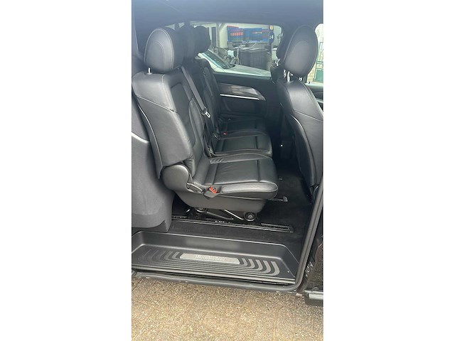 Mercedes-benz - v-klasse - 300d l.dc ed. - v-53-frj - afbeelding 7 van  20