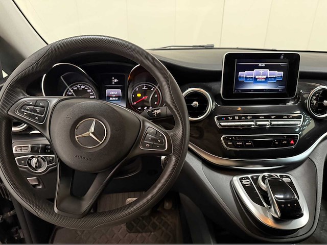 Mercedes-benz - v-klasse - v 220 - dubbel cabine -bedrijfswagen - 2015 - afbeelding 5 van  28
