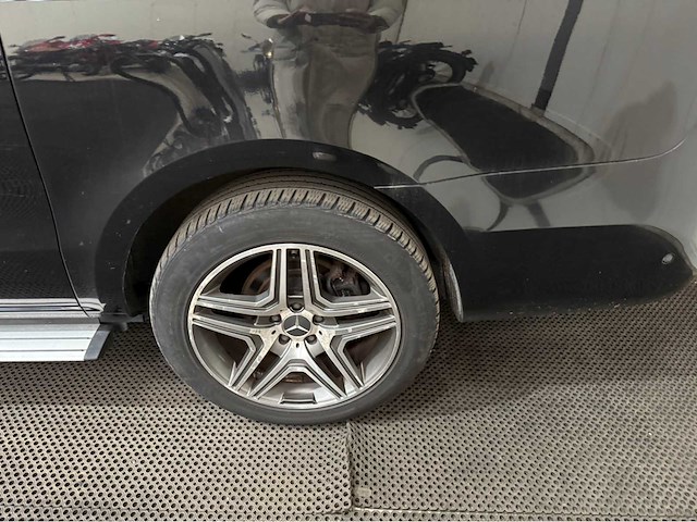 Mercedes-benz - v-klasse - v 220 - dubbel cabine -bedrijfswagen - 2015 - afbeelding 11 van  28