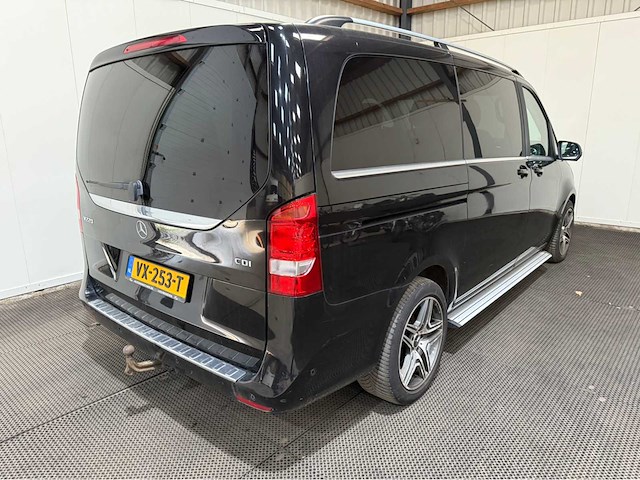 Mercedes-benz - v-klasse - v 220 - dubbel cabine -bedrijfswagen - 2015 - afbeelding 25 van  28
