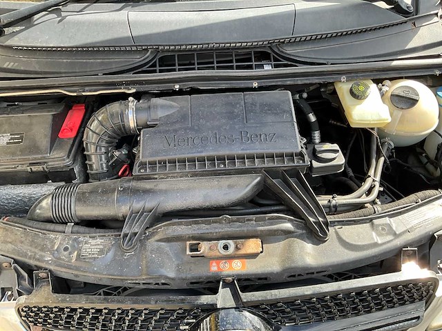 Mercedes-benz - viano - 2.2 cdi dc amb. lang - personenauto - 2010 - afbeelding 9 van  18