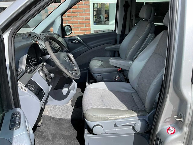Mercedes-benz - viano - 2.2 cdi dc amb. lang - personenauto - 2010 - afbeelding 1 van  20
