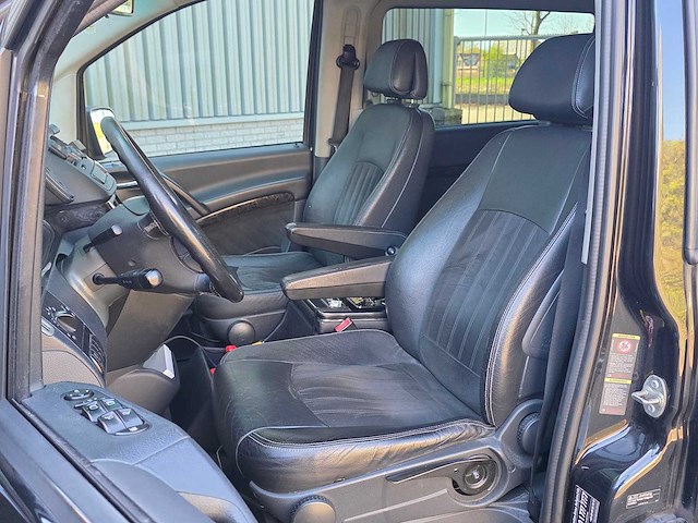 Mercedes-benz - viano - 3.0 cdi dc amb. lang - v6 - vf-677-l - 2010 - afbeelding 13 van  21