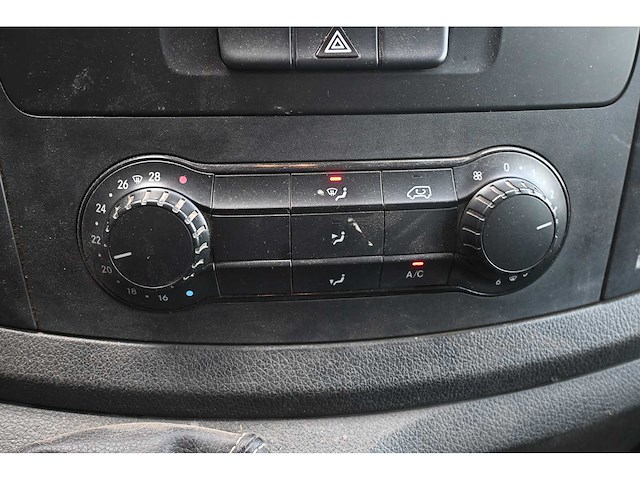 Mercedes-benz - vito - 109 cdi lang - bedrijfswagen - afbeelding 6 van  18