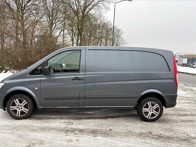 Mercedes-benz - vito - 110 cdi 320 f.l.dcst - 3-vlr-22 - afbeelding 9 van  12