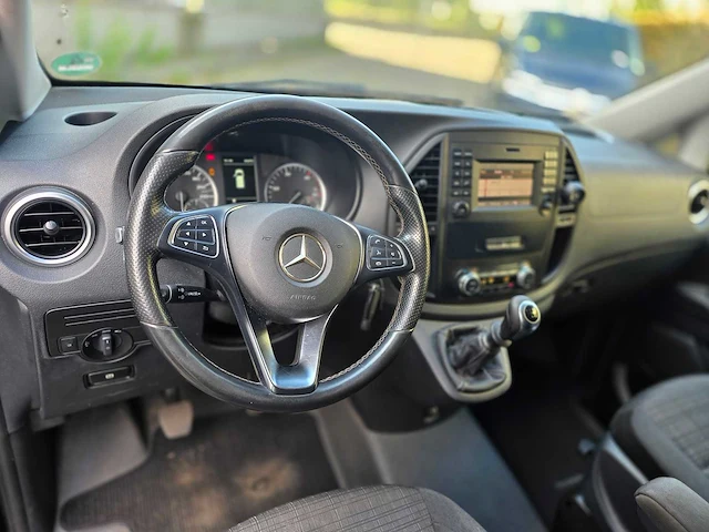 Mercedes-benz - vito - 111 cdi lang dc - vt-019-v - bedrijfswagen - afbeelding 5 van  24